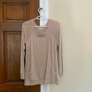 Long sleeve sweater with cutout detail